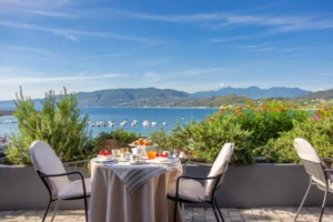 Scopri di più sull'articolo Fotografie per un hotel in Cilento: La Torre a Palinuro.